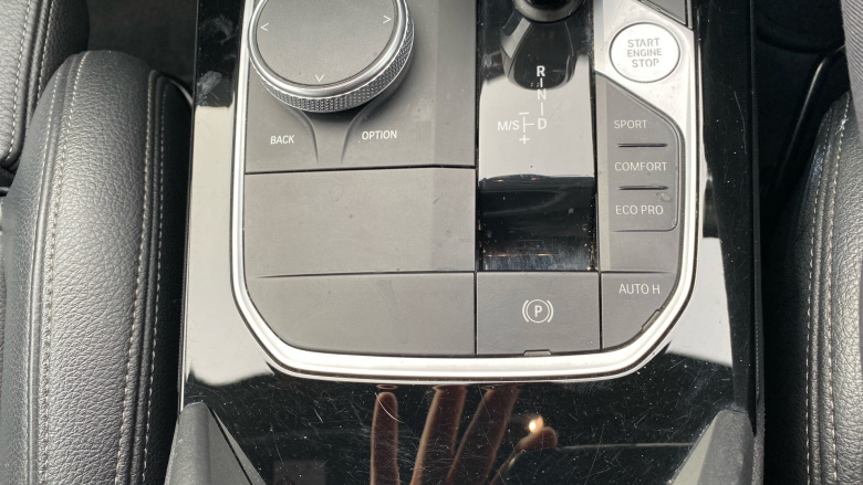 BMW 1 Series 120d M Sport 5dr Step Auto [Live Cockpit Pro] Diesel Hatchback